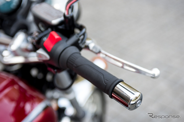 ホンダ・CB1100 EX(E Package付き)