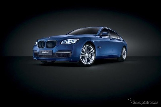 BMW 760Li M スポーツBiターボ
