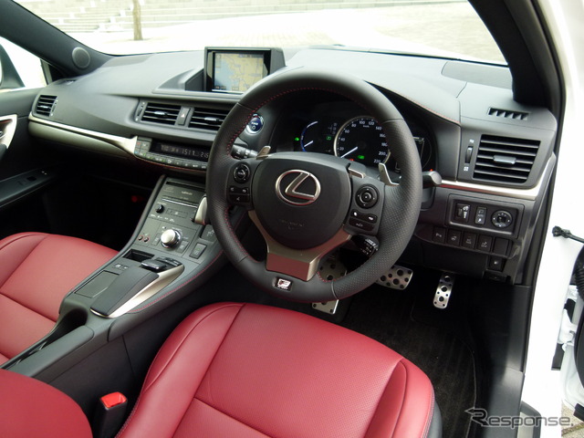 レクサス・CT200h F SPORT