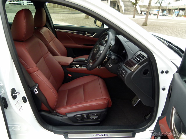 レクサスGS300h F SPORT