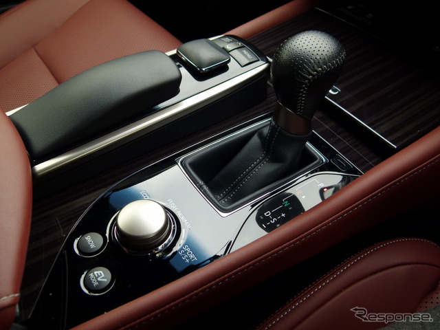 レクサスGS300h F SPORT