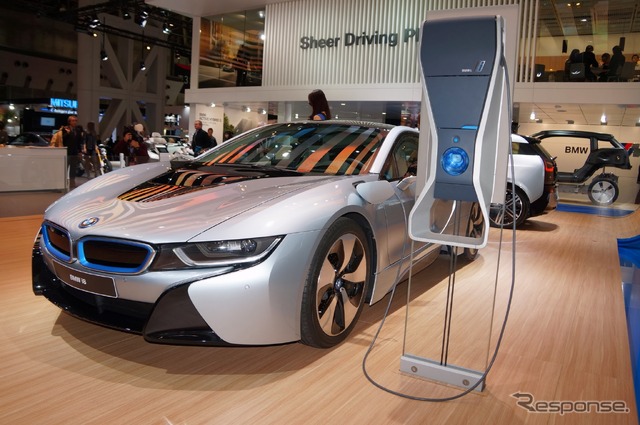 BMW i8（東京モーターショー）
