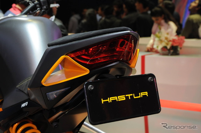 ヒーロー・HASTUR(ハスター)(デリーモーターショー14)