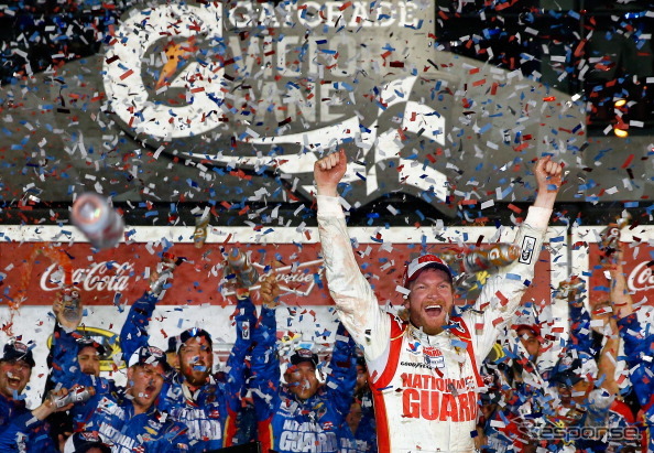 デイトナ500で勝利したデール・アーンハート・Jr