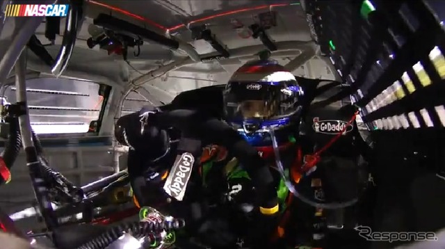 デイトナ500で起こった13台を巻き込むアクシデント(動画キャプチャ)