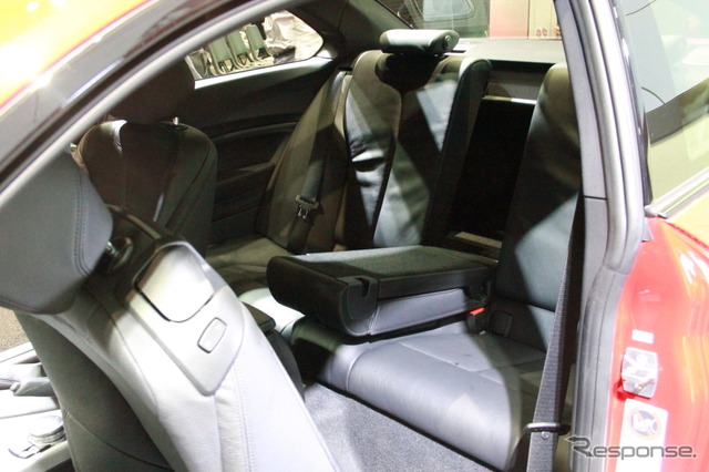 BMW M235i クーペ
