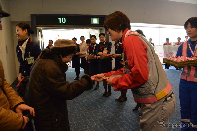 JAL ひなまつりフライト