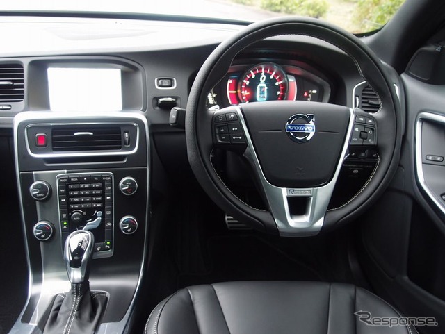 【ボルボ V60 T4 Rデザイン 試乗】+αの動力性能がもたらす余裕…松下宏