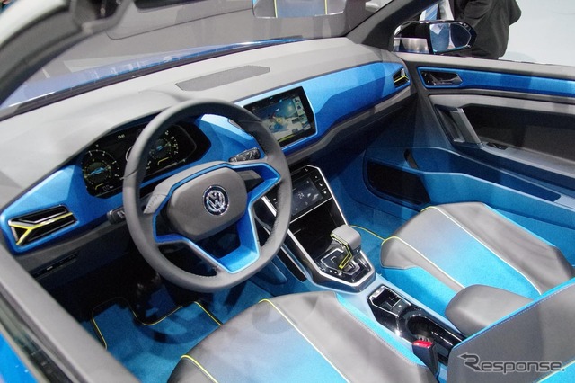 VW T-ROC(ジュネーブモーターショー14)