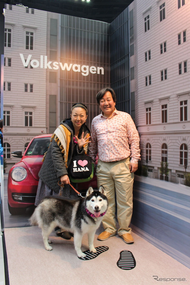 VWブースのペットフォトコーナー(わいわいペットショー14)