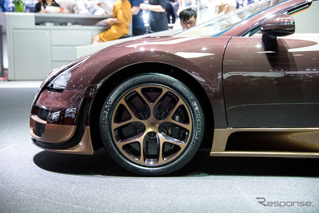 ブガッティ・ヴェイロン16.4グランスポーツ VITESSE』「レンブラント・エディション」