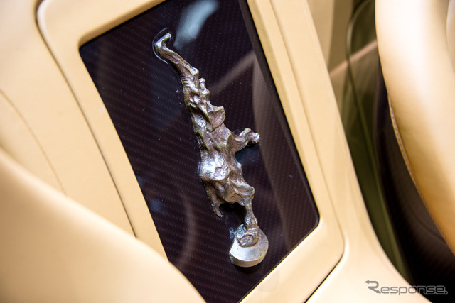 ブガッティ・ヴェイロン16.4グランスポーツ VITESSE』「レンブラント・エディション」