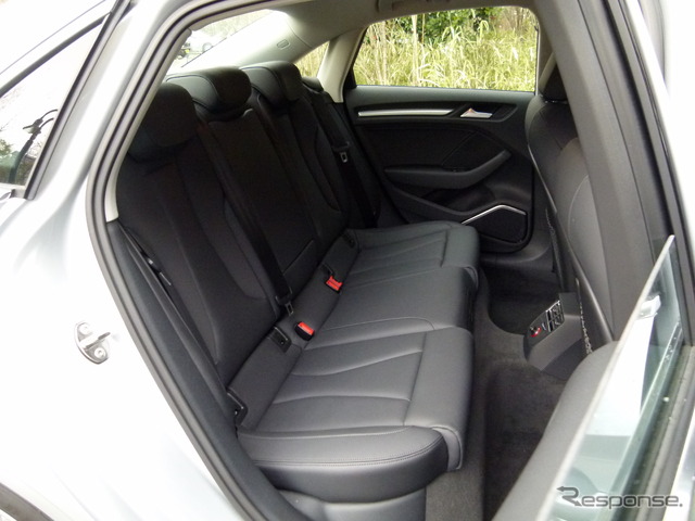 アウディA3セダン1.4TFSI cod