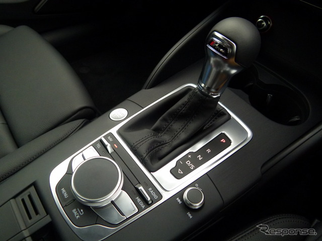 アウディA3セダン1.4TFSI cod