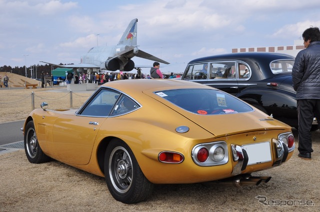 トヨタ2000GT
