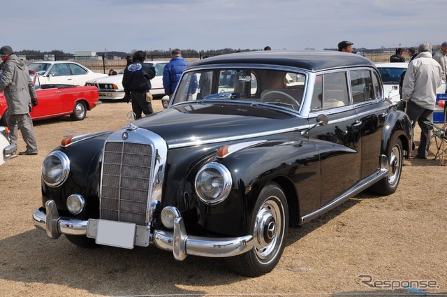 1954年式 メルセデス ベンツ W186 300B アデナウアー