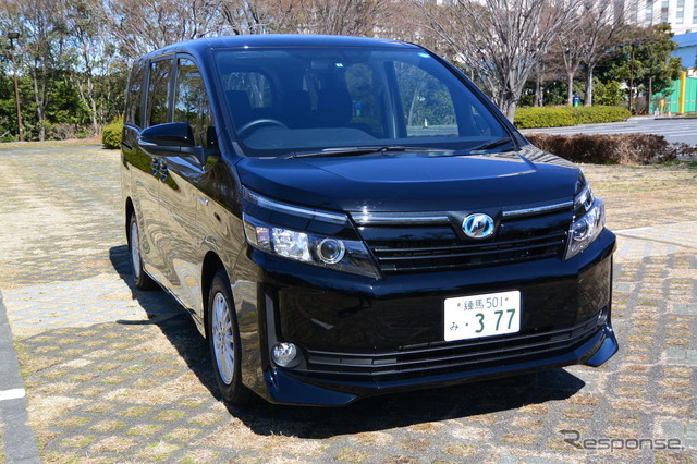 トヨタ 新型ノア&ヴォクシー