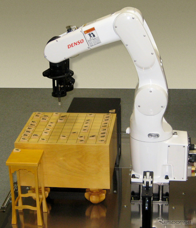 デンソーが将棋電王戦に提供するロボットアーム