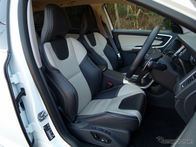 ボルボXC60 T5 SE