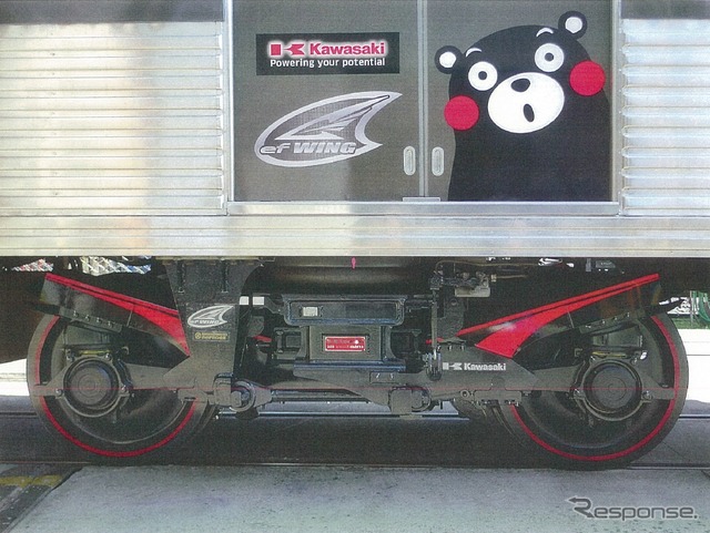 熊本電鉄の車両に装着されたCFRPバネ台車「efWING」。営業運転でのCFRPバネ台車の採用は世界初という。