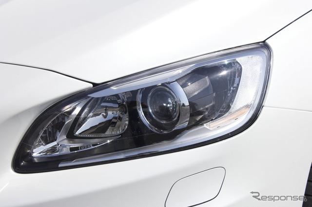 ボルボ S60 T5 R-DESIGN