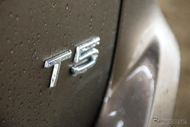 ボルボ XC60 T5 SE
