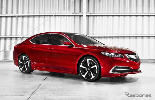 アキュラ TLX のプロトタイプ車