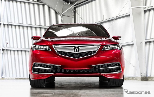 アキュラ TLX のプロトタイプ車
