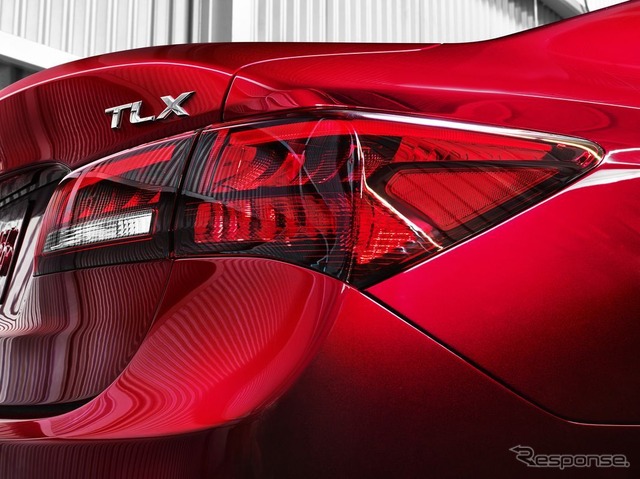 アキュラ TLX のプロトタイプ車