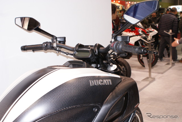 DIAVEL CARBON