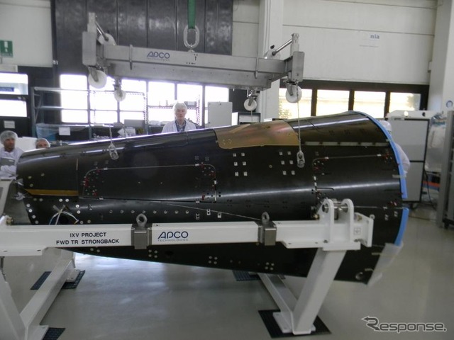 タレス アレニア スペースが公開したIXV試験機。