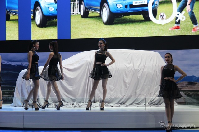 フォード謎の新型車？（バンコクモーターショー14）