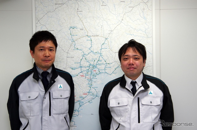 首都高速道路の大規模更新事業化作業チームで更新計画に携わる角田征氏(右)と峯村智也氏