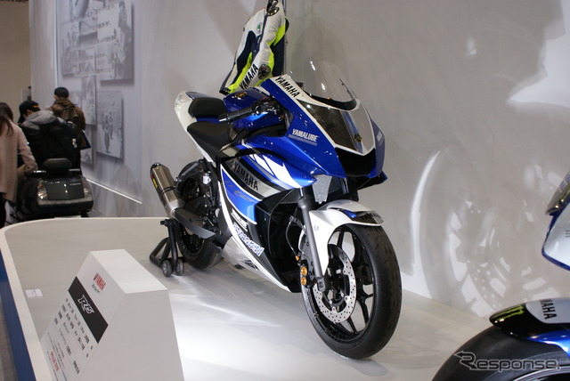 R25