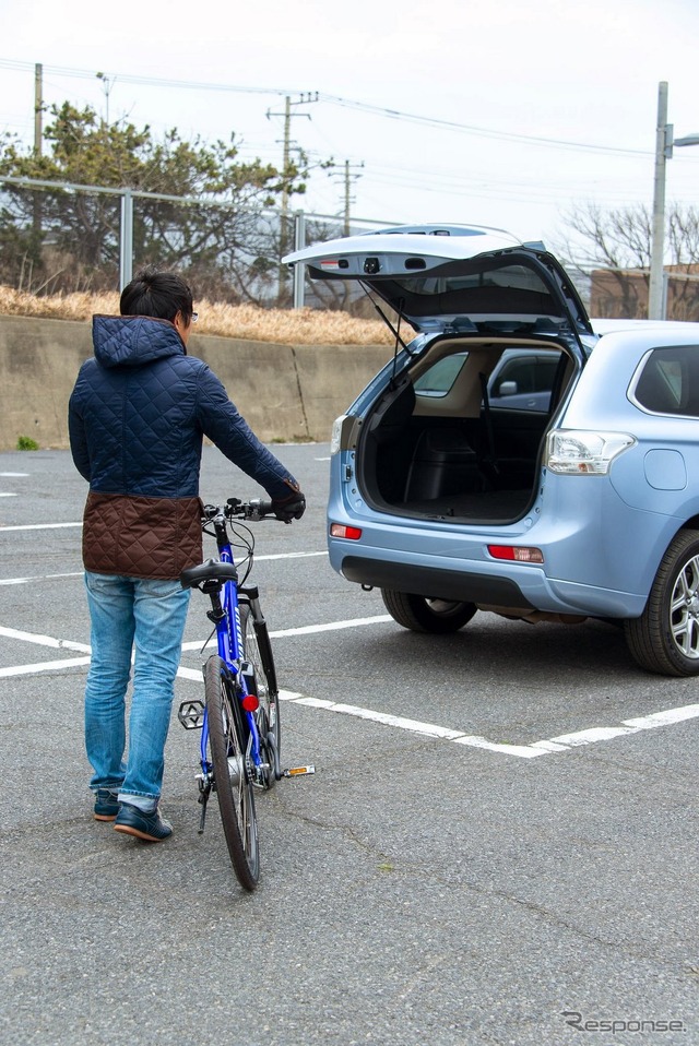 ヤマハ発動機の電動アシスト自転車「PAS Brace XL」で九十九里浜沿いの自転車道を走る