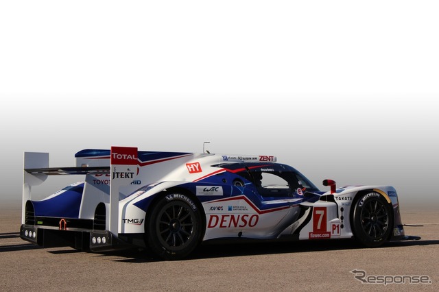 トヨタ TS040 HYBRID