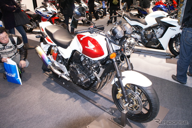 CB400 SUPER FOUR