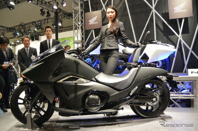 ホンダ NM4