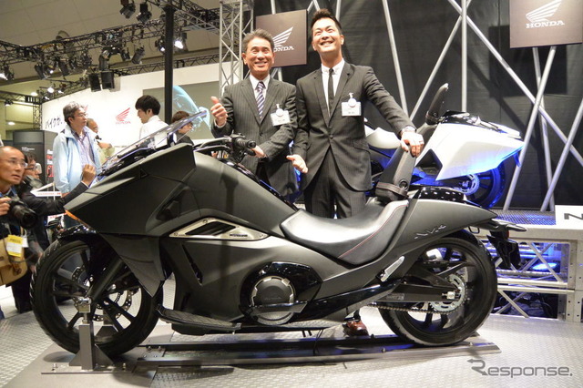 ホンダ NM4