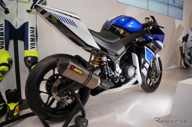 【東京モーターサイクルショー14】ヤマハ 250ccの新型スポーツ車を年内発売…毎日乗れるスーパーバイク