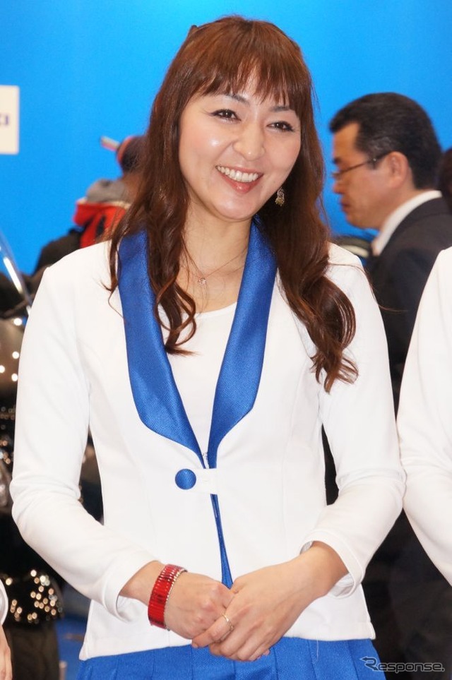 【東京モーターサイクルショー14】コンパニオン写真蔵…国内メーカー編