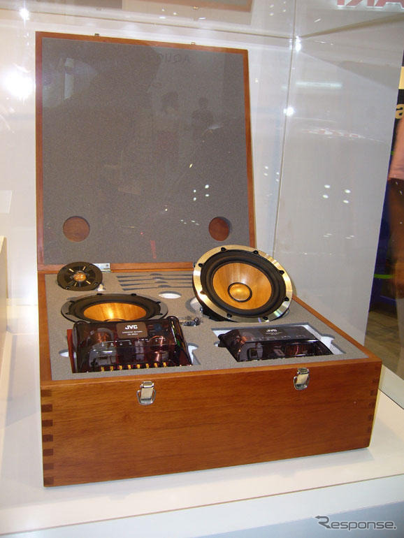 【A＆Vフェスタ2005】ウッドコーンを使った車載用スピーカー…JVC