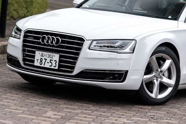 アウディ・A8 3.0 TFSI quattro