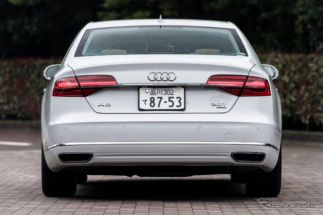 アウディ・A8 3.0 TFSI quattro