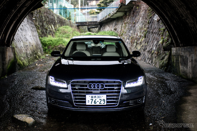 アウディ・A8 4.0 TFSI quattro