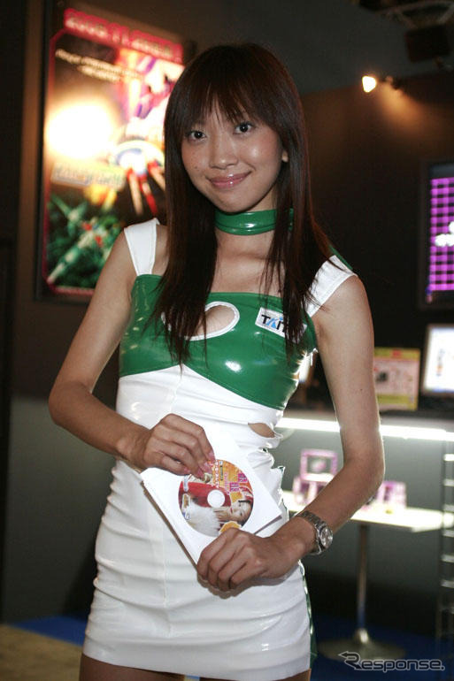 【東京ゲームショウ05】コンパニオン写真蔵…見るだけ見るだけ