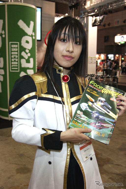 【東京ゲームショウ05】コンパニオン写真蔵…見るだけ見るだけ