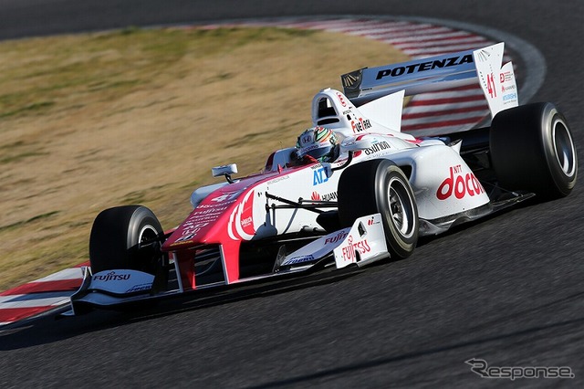 デモンストレーション走行予定の新型 SF14
