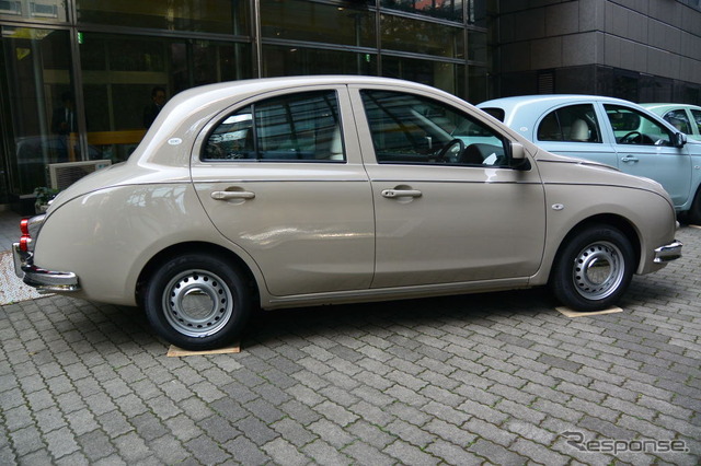 光岡自動車 ビュート ハル