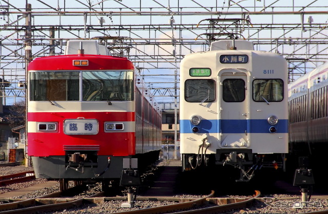 東武はゴールデンウィーク期間中、1800形電車（左）を使用した臨時快速を運行する